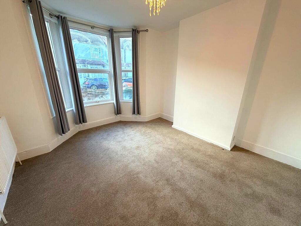 Four-bedroom terraced house on Fourth Avenue, Manor Park